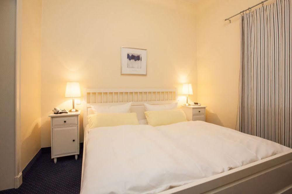 Hotel Garni Guenther Boppard Buitenkant foto