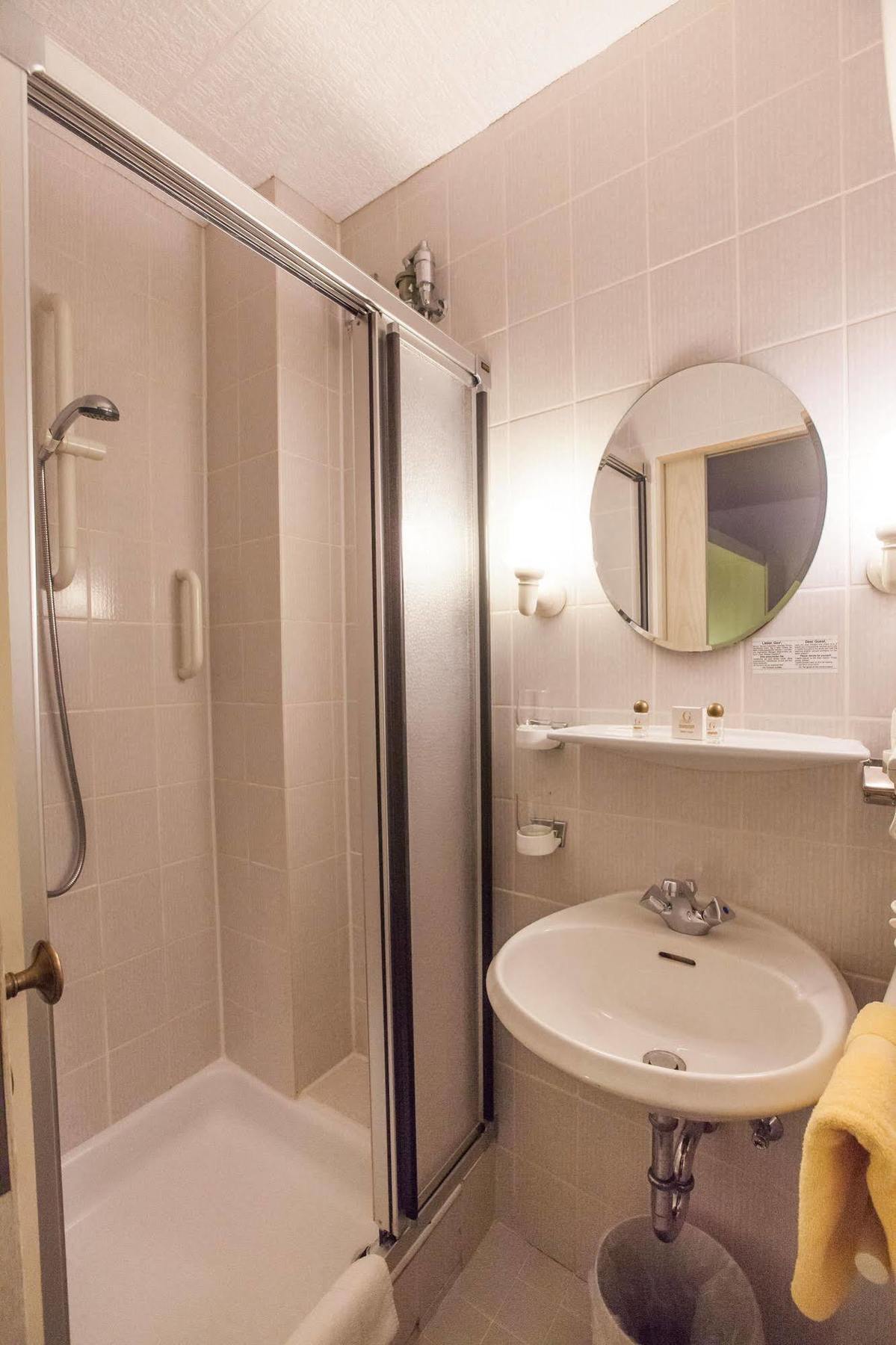 Hotel Garni Guenther Boppard Buitenkant foto