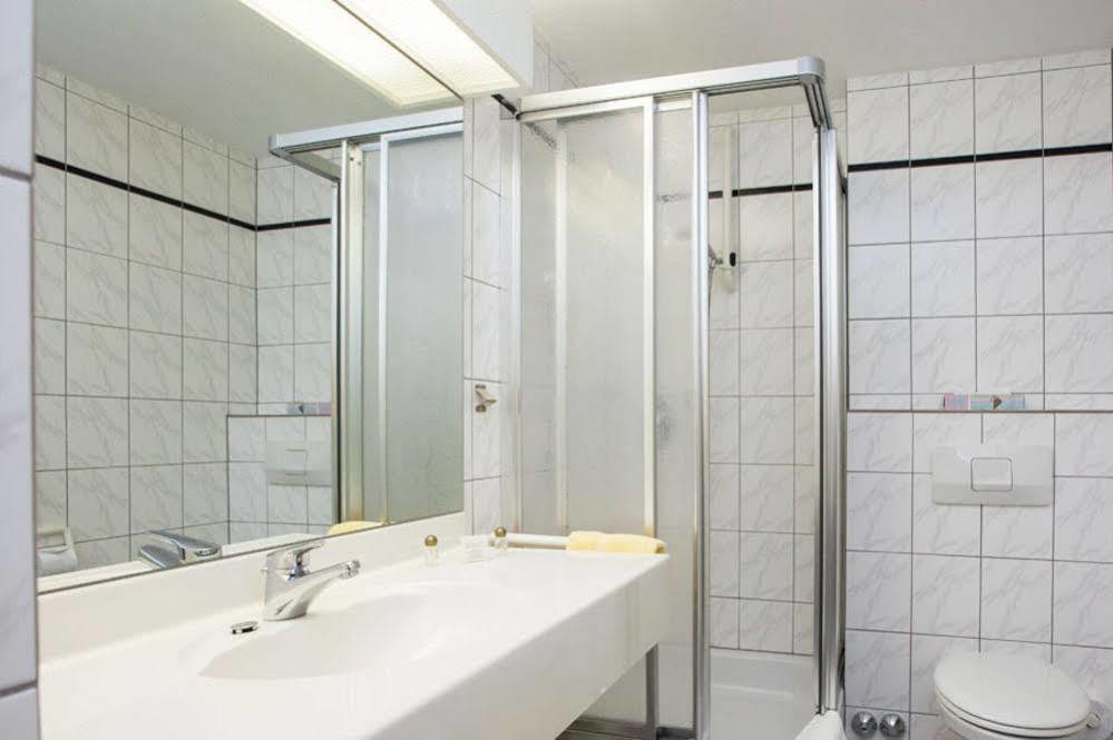 Hotel Garni Guenther Boppard Buitenkant foto