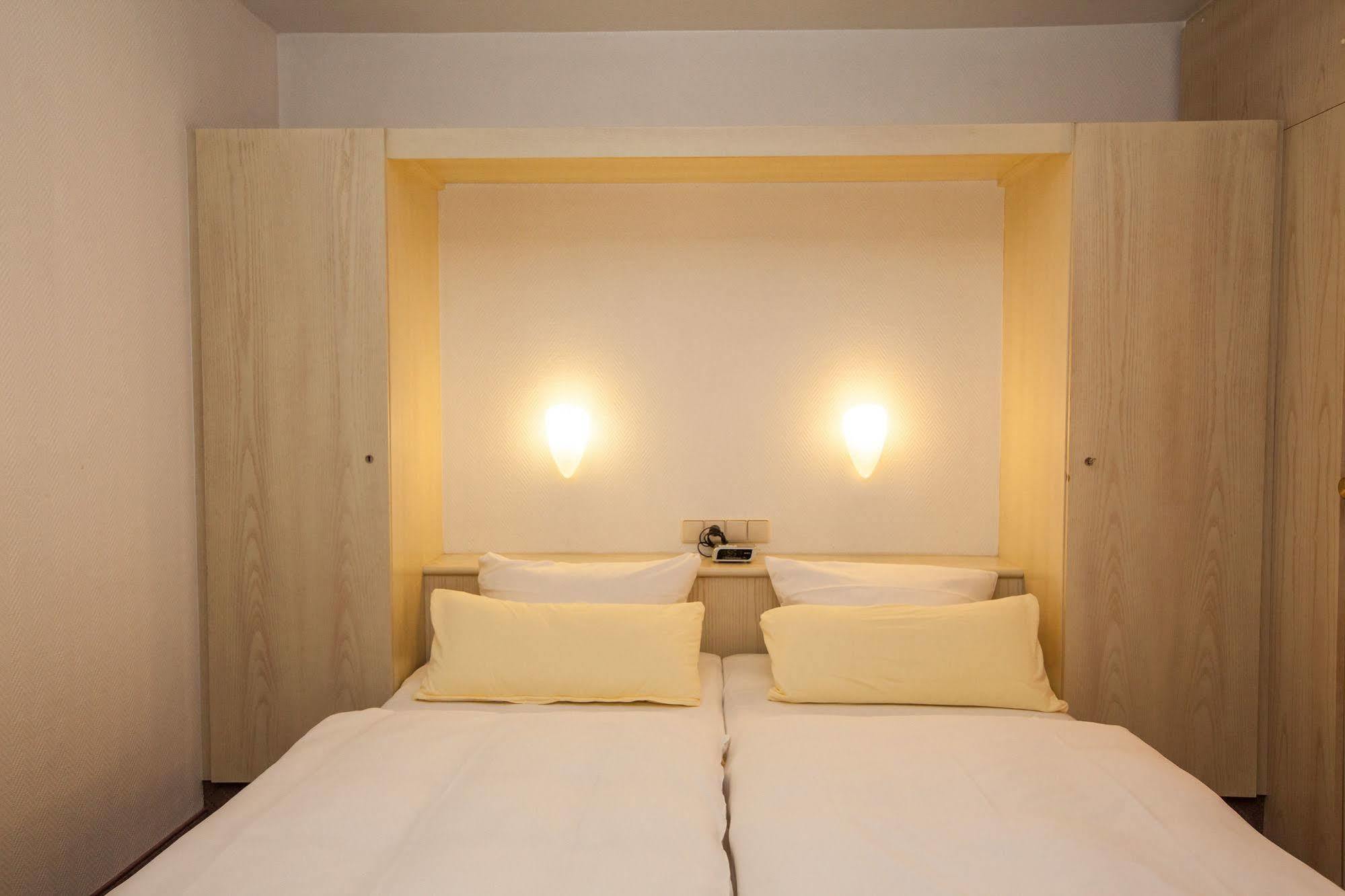 Hotel Garni Guenther Boppard Buitenkant foto