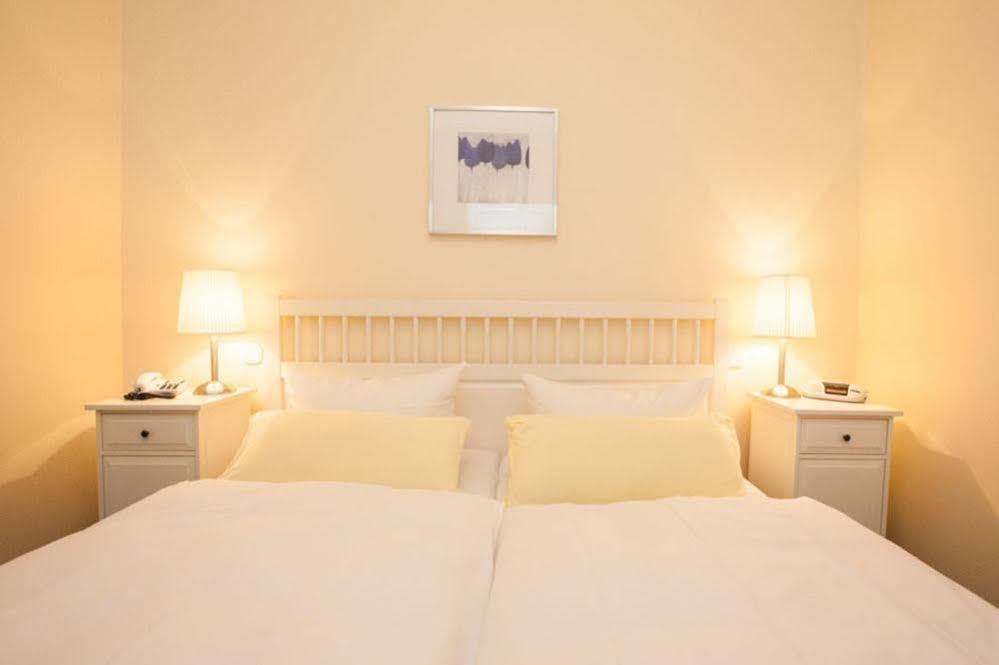 Hotel Garni Guenther Boppard Buitenkant foto